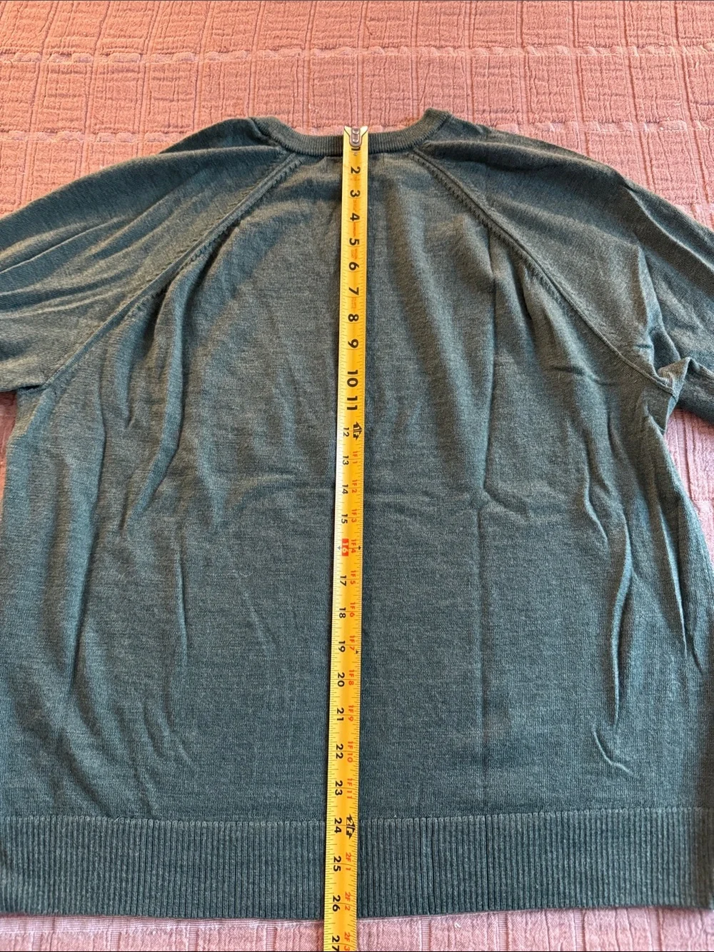 Banana Republic Men's XL 100% Merino Wool Sage Green Crewneck Sweater